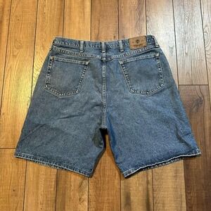 Vintage Baggy Jean Shorts Jorts Men's size 38 Wrangler Relaxed Fit